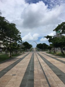 沖縄県立博物館・美術館への道